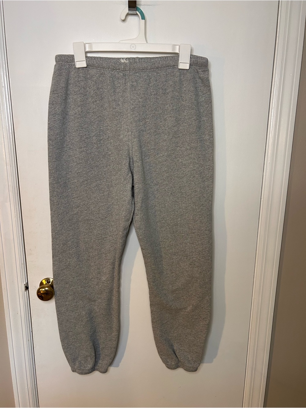 PERFECTWHITETEE JOHNNY SWEATPANTS IN HEATHER GREY SIZE SMALL